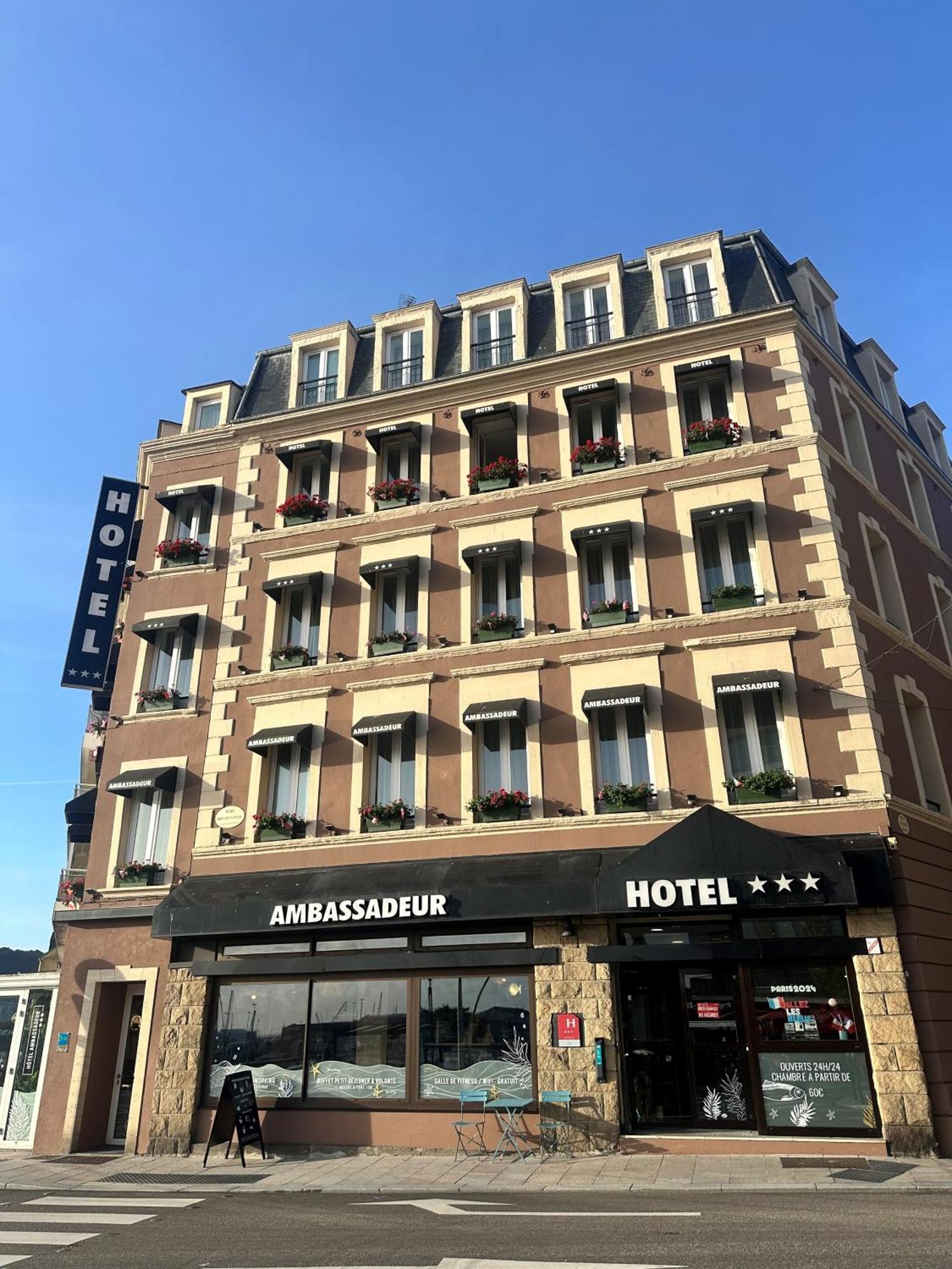 Ambassadeur Hotel - Cherbourg Port De Plaisance Zewnętrze zdjęcie