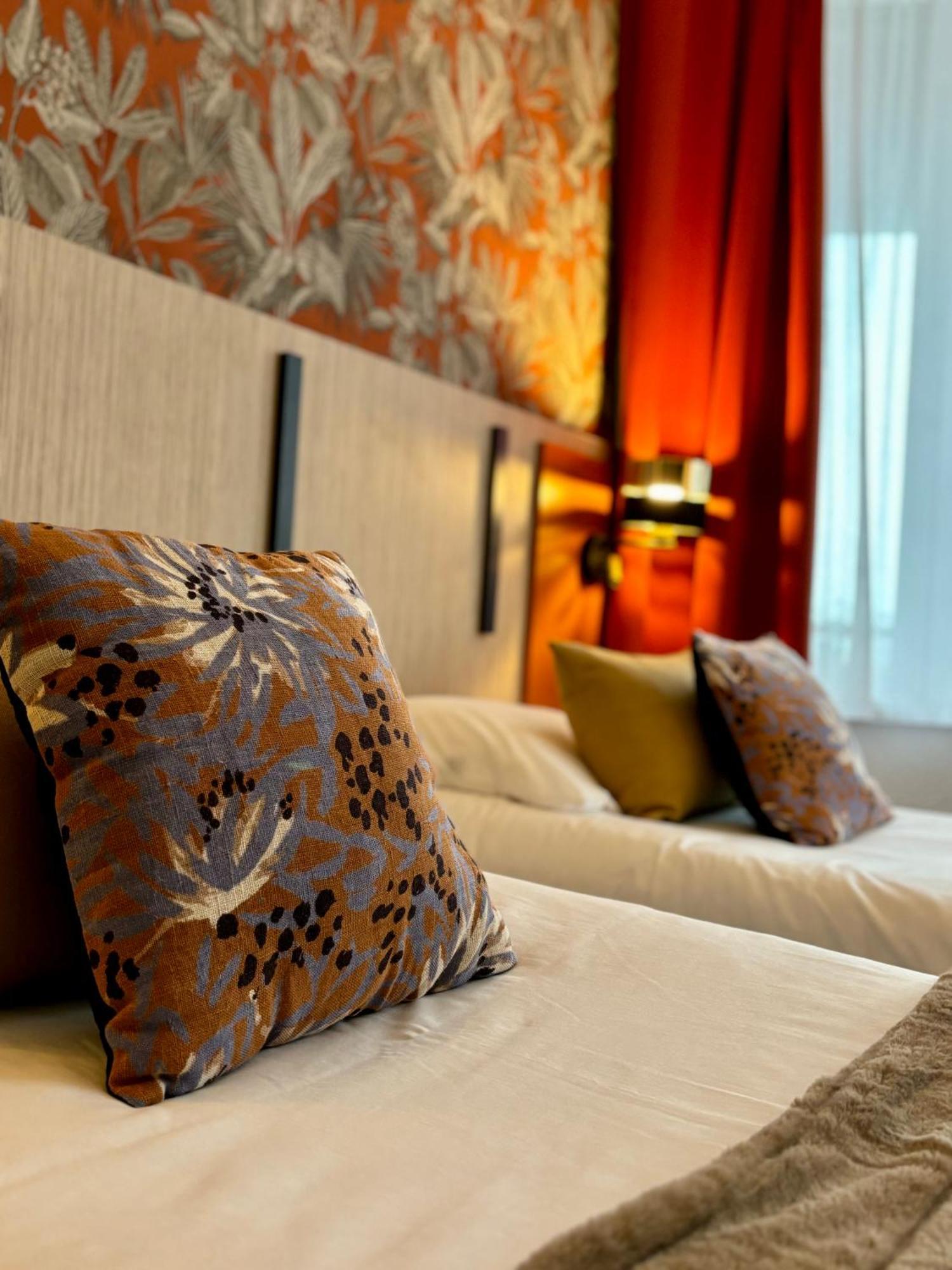 Ambassadeur Hotel - Cherbourg Port De Plaisance Zewnętrze zdjęcie
