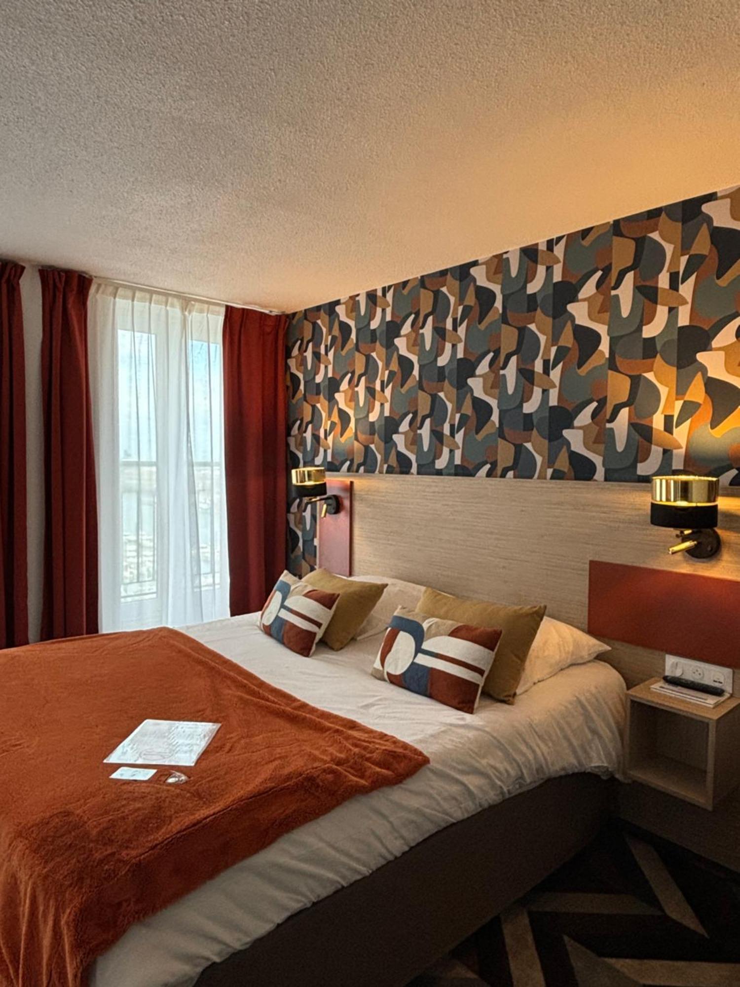 Ambassadeur Hotel - Cherbourg Port De Plaisance Zewnętrze zdjęcie