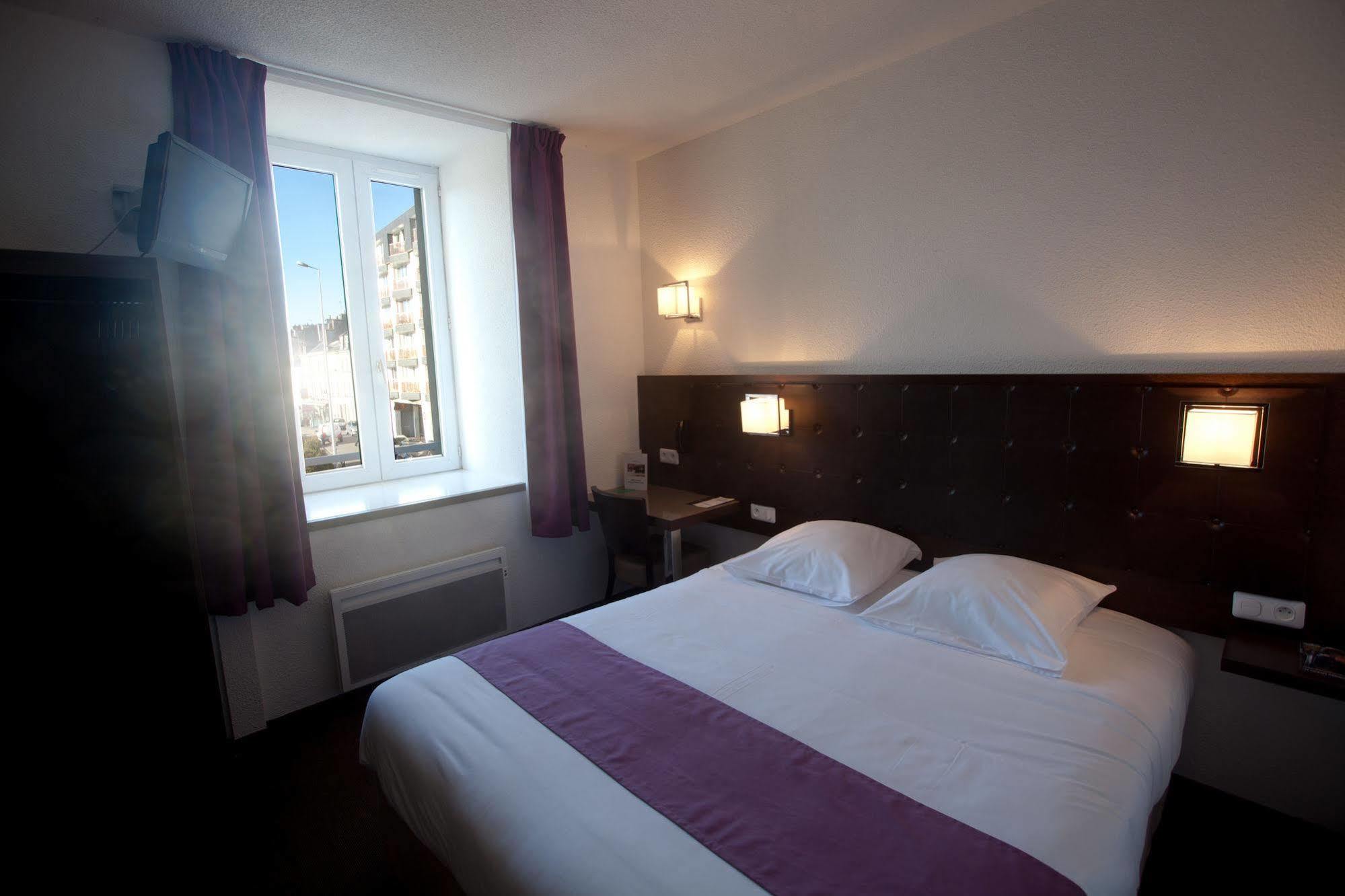 Ambassadeur Hotel - Cherbourg Port De Plaisance Zewnętrze zdjęcie